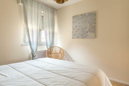 The Elegance - Renovated Apartment With Parking