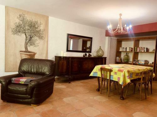 G�te Coudures, 4 Pi�ces, 6 Personnes - Fr-1-360-52
