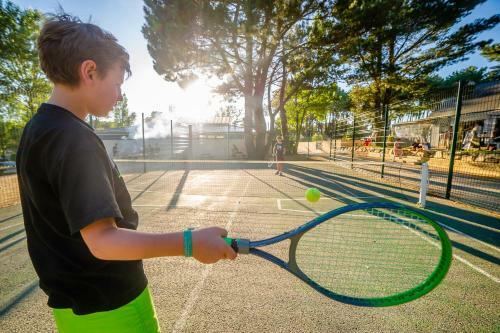 Camping Le Fort Espagnol **** - Maeva