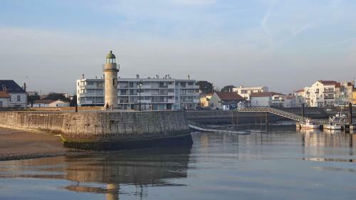 Maison Face Au Port de Saint-gilles-croix-de-vie