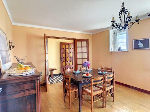 Maison Crozon, 4 Pi�ces, 5 Personnes - Fr-1-370-56