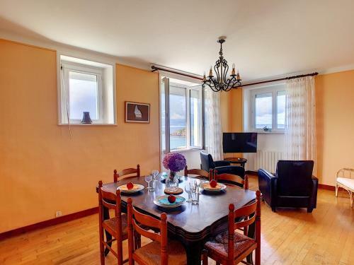 Maison Crozon, 4 Pi�ces, 5 Personnes - Fr-1-370-56
