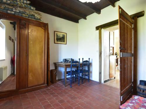 Countryside Holiday Home In Decize Near Town Centre