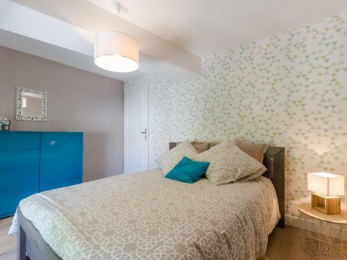 G�te Dolancourt, 4 Pi�ces, 6 Personnes - Fr-1-543-51