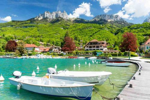 Manou Du Lac Annecy