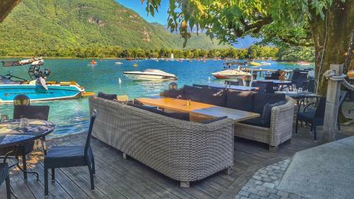 Manou Du Lac Annecy