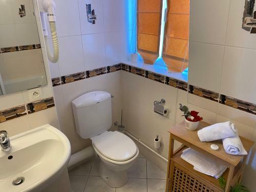Hotel H�tel Le Tosny