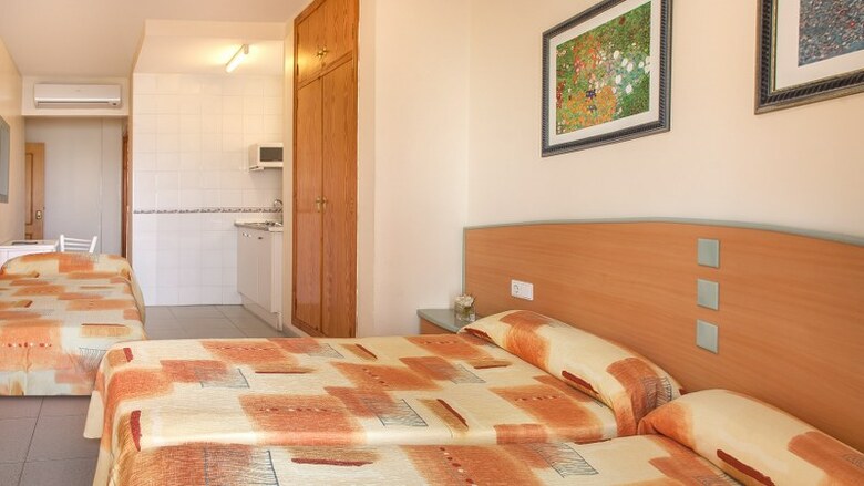 Apartamentos Estudios Sol