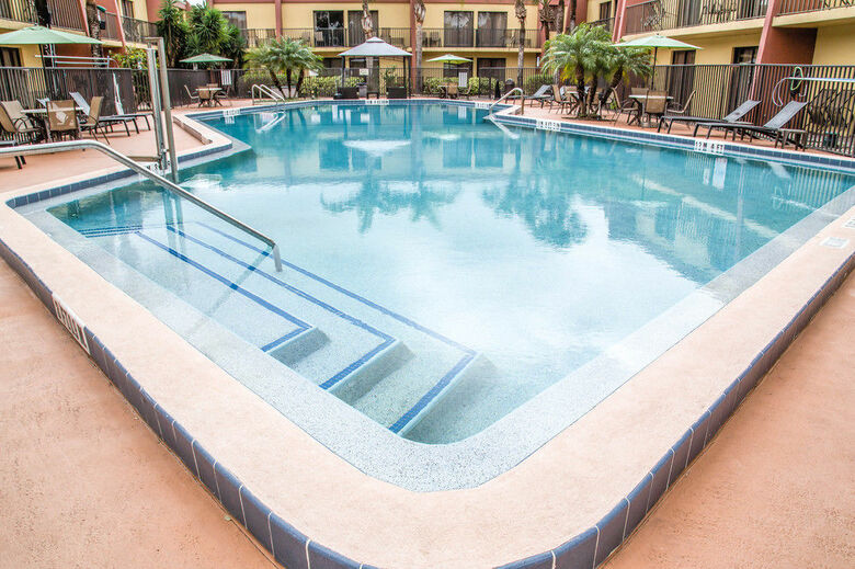 Hotel Midpointe At International Drive