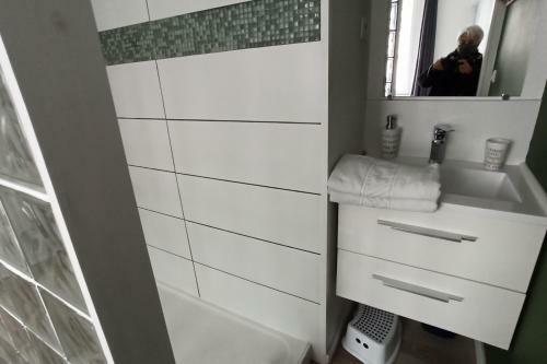 Apartamento Modern Studio 10 Minutes From The Beach