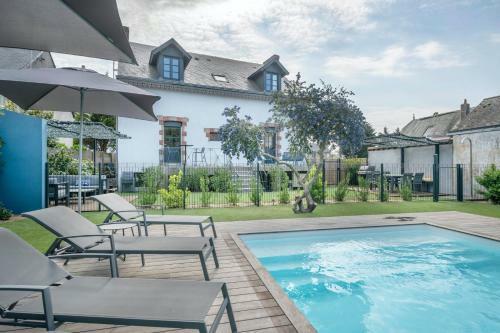El�gance, Espace Et Piscine � Pornichet