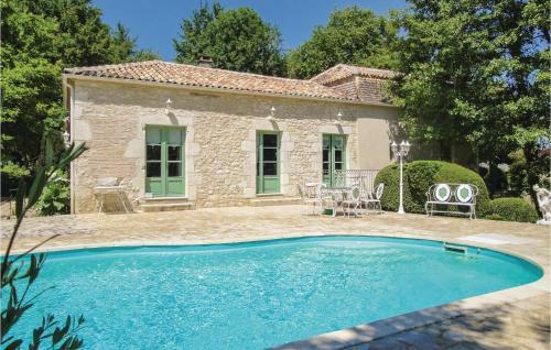 Two-bedroom Holiday Home In Eymet