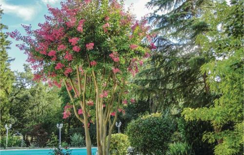 Two-bedroom Holiday Home In Eymet