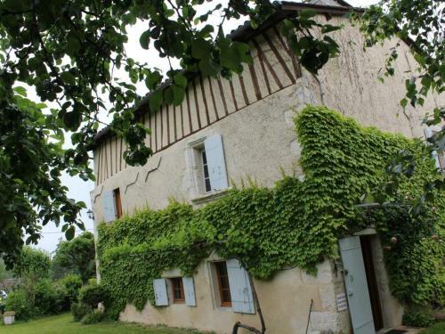 G�te Eymet, 4 Pi�ces, 6 Personnes - Fr-1-616-30