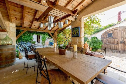 Flaujagues Villa Sleeps 8 Wifi