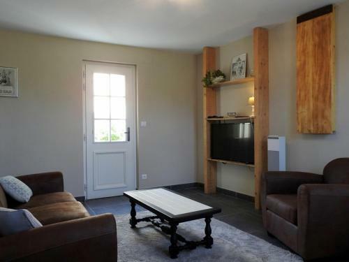 G�te Frampas, 4 Pi�ces, 6 Personnes - Fr-1-611-16