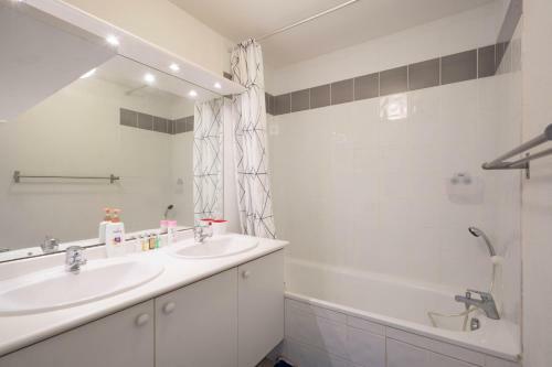 Apartamento T3 Avec Belle Terrasse A 10 Min de La Plage
