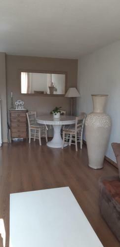 Apartamento Nice Apt With Terraces Swimming Pools Parking