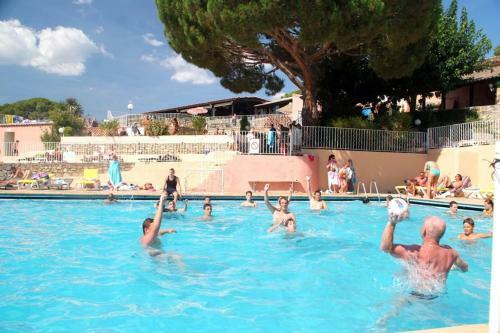 Camping Parc Montana **** - Maeva
