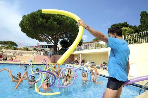 Camping Parc Montana **** - Maeva