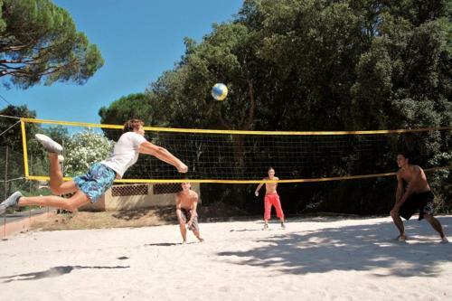 Camping Parc Montana **** - Maeva