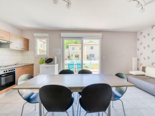 Exquisite Holiday Home In Gagni�res With Swimming Pool