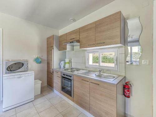 Alluring Holiday Home In Gagni�res With Swimming Pool