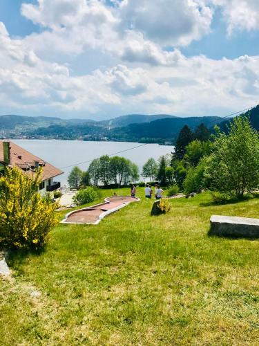 Hotel Le Chalet Au Bord Du Lac