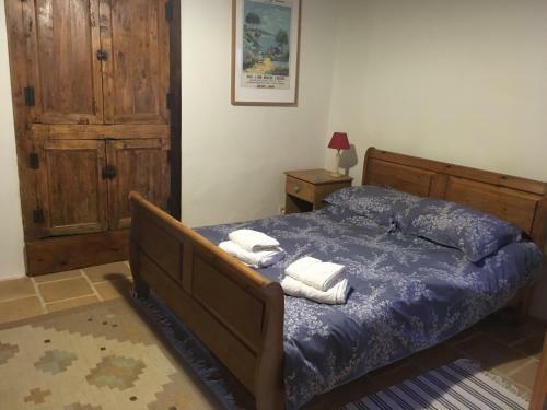 Remarkable 3-bed House In Gavaudun