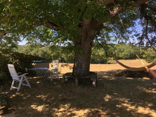 Remarkable 3-bed House In Gavaudun