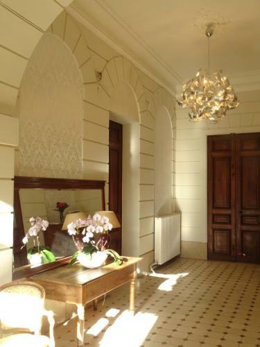 Bed & Breakfast Le Ch�teau Des Ar�nes