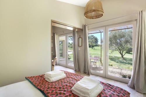 Hostal Domaine Les Petites Vaines