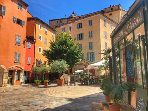 Apartamento Parking Priv� - Vue Mer - Wifi - Centre Historique