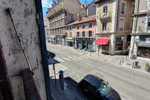 Nice Apartment Beautiful Decoration Close To Trams And Station #g7