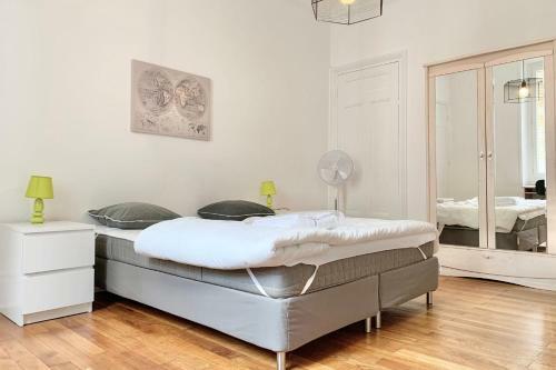 Very Nice Bourgeois Apartment For 6 Stationtram #j0