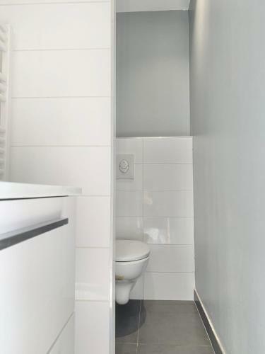Pretty 2-rooms Apartment Hyper Centernear Station Tram Abe #e0
