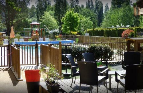 Camping Du Lac de Grol�jac