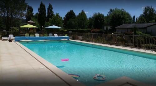 Camping Du Lac de Grol�jac