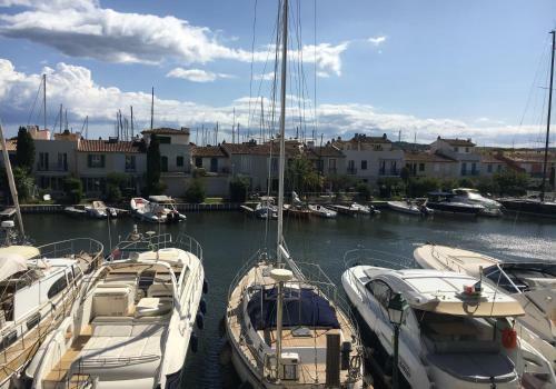 Apartment In Port Grimaud Sleeps 4