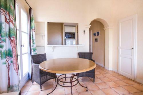 Apartamento Les Bastides Aux Restanques Du Golfe de St-tropez - Maeva Home