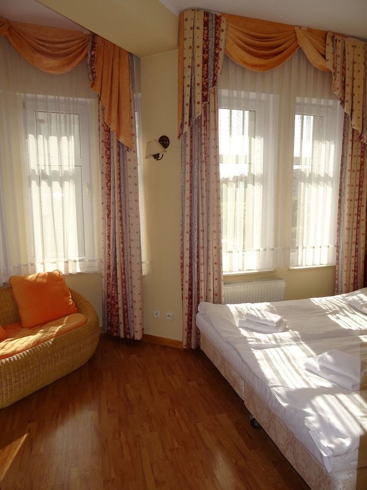 Hotel Bartis