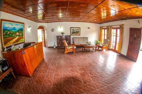 Hostal Hotel Rebequet