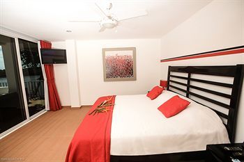 Hotel Bocas Del Mar