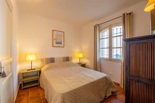 Elegant Village House In Grimaud