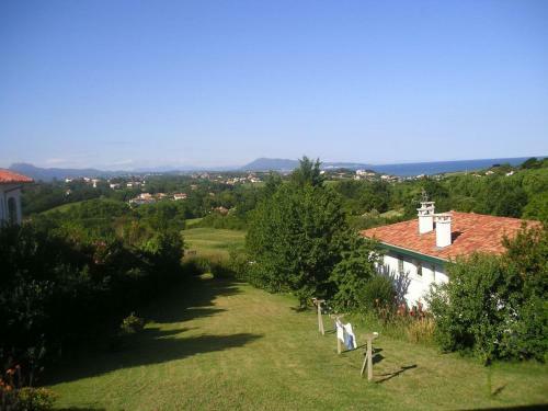 G�te Gu�thary, 3 Pi�ces, 4 Personnes - Fr-1-384-439
