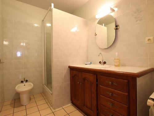 G�te Gu�thary, 3 Pi�ces, 4 Personnes - Fr-1-384-439