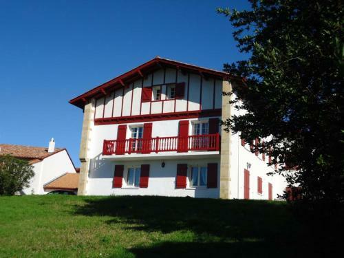 G�te Gu�thary, 3 Pi�ces, 4 Personnes - Fr-1-384-439