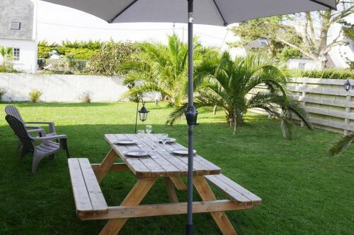 Holiday Home Guiss�ny - Bre05109g-f