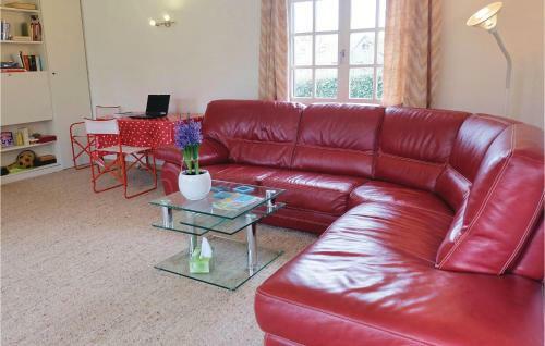 One-bedroom Holiday Home In Quoeux Heut Mainil
