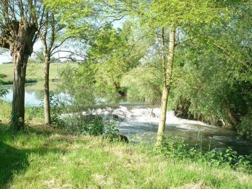 G�te Jayat, 3 Pi�ces, 6 Personnes - Fr-1-493-7